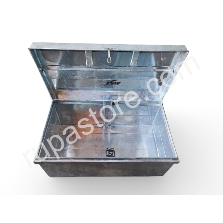 Steel Trunk | Size: 32" x 18" x 14" | Jsw